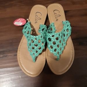 Sandles